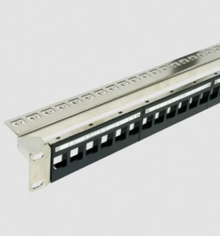 Patch Panel 24P 19 1U bez modula Lintech