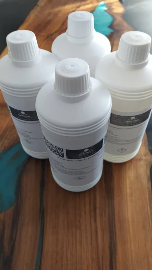 Epoksidna smola za nalivanje 4kg (3kg smola + 1kg učvršćivač)