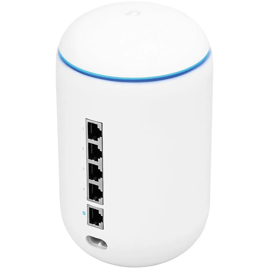 Ubiquiti UniFi Dream Machine Slika 1