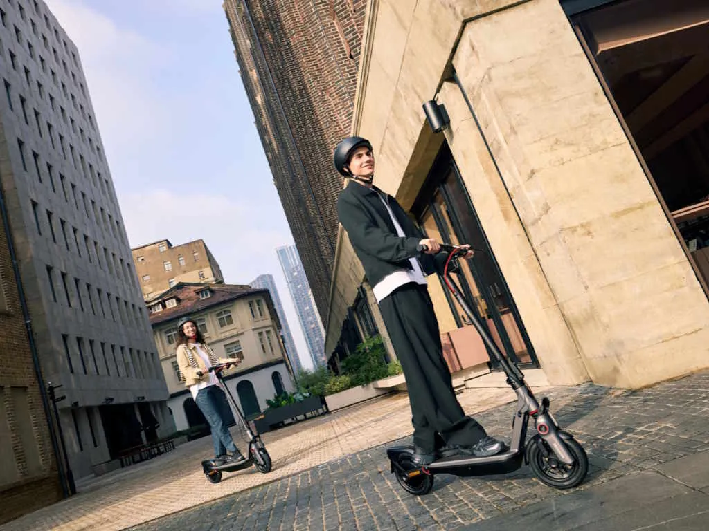 Segway Elektricni Trotinet SEGWAY NINEBOT F3 E Slika 9