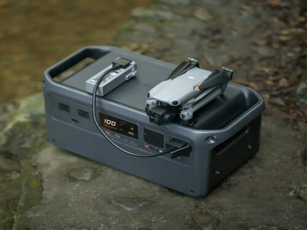 Brzi punjac DJI Power SDC to Air 3 Fast ChargeCable Slika 4