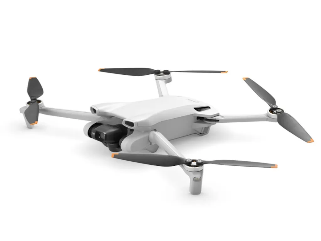 Dron DJI Mini 3 DJI RC (remote controller with screen) NEW Slika 2