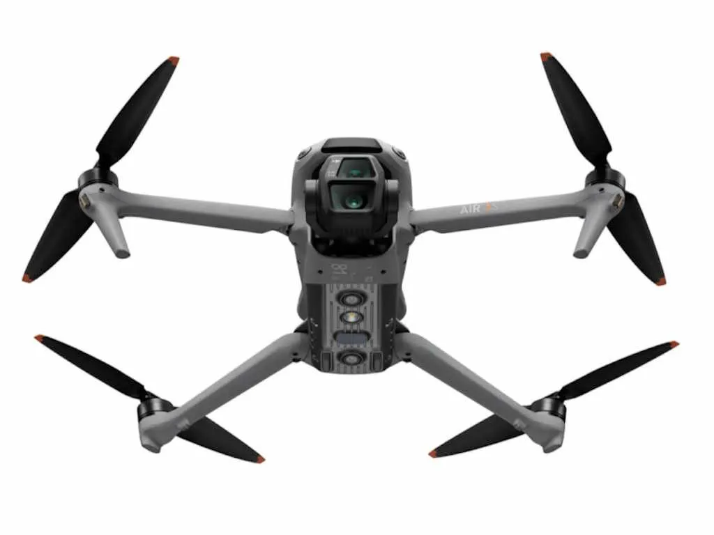 Dron DJI Air 3S (DJIRC-N3) Slika 2