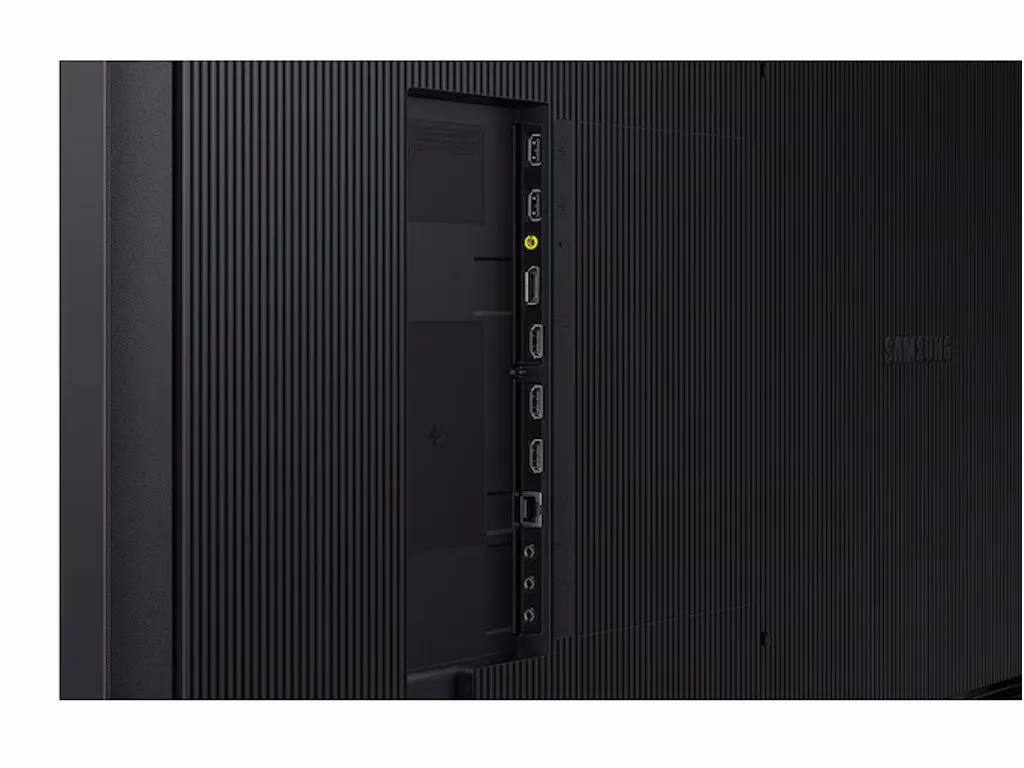 Digital Signage SAMSUNG LH65QMCEBGCXEN 65"/3840x2160/500nit/ 24/7  Slika 4