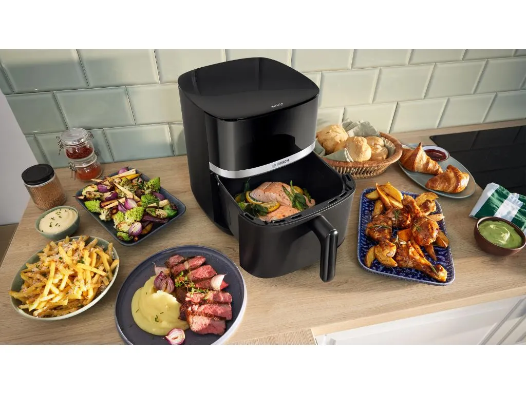 Air fryer BOSCH MAF462B0/jedna korpa/2050W/6.1L/crna Slika 6