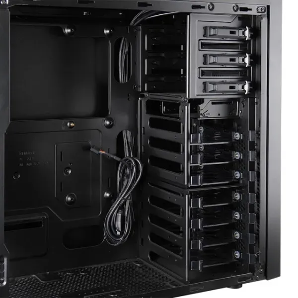 CHIEFTEC Kućište Chieftec CW-01B-OP WorkStation Crno, 2xUSB 3.0, 3x 5.25", 7x 3.5" Slika 5