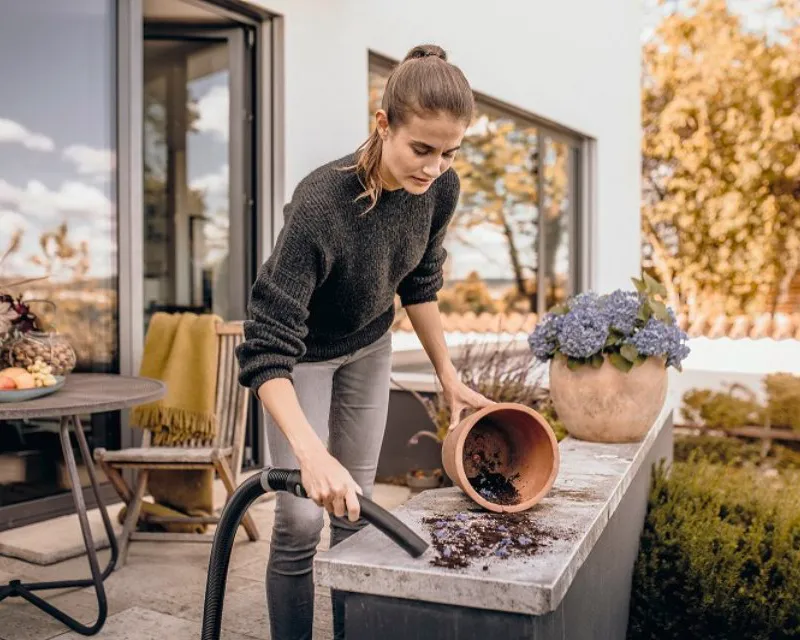 KARCHER WD 3 (V-17/4/20) Usisivač za suvo i mokro usisavanje (1.628-127.0) Slika 2