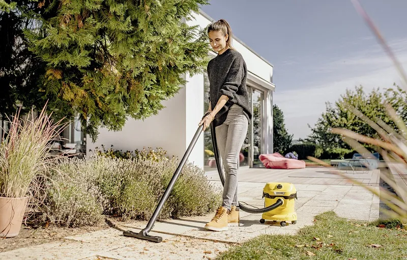 KARCHER WD 2 PLUS (V-12-4-18) Usisivač za suvo i mokro usisavanje  Slika 3