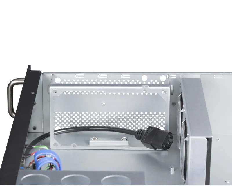 CHIEFTEC kućište UNC-210T-B-U3-OP crno  Slika 7