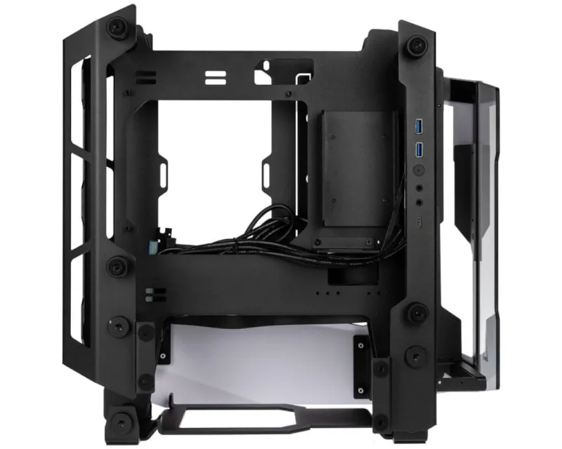 ANTEC Striker kućište  Slika 4