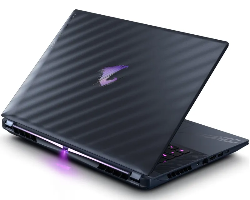 GIGABYTE AORUS MASTER 16 BZH 16 inch QHD+ OLED 240Hz 500nits Core Ultra 9 275HX 32GB 1TB SSD GeForce RTX 5090 24GB RGB Backlit Win11Pro gaming laptop  Slika 9