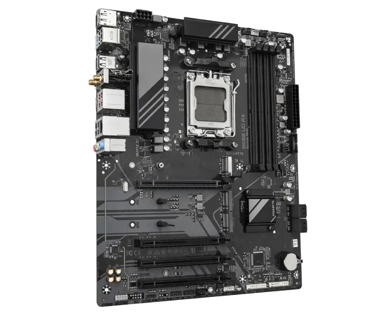 GIGABYTE B650 UD AX 1.0 Y1 matična ploča Slika 3