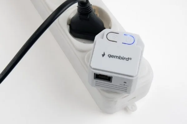 GEMBIRD WNP-RP300-03 Gembird WiFi ripiter/ruter 300Mbps, 2x3dBi, RF pwr <20dBm, 1x LAN white (alt. tenda A9) Slika 2