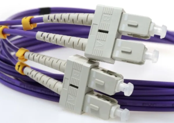 FO SC/UPC - SC/UPC MM 2M OM4 DX Purple Slika 2