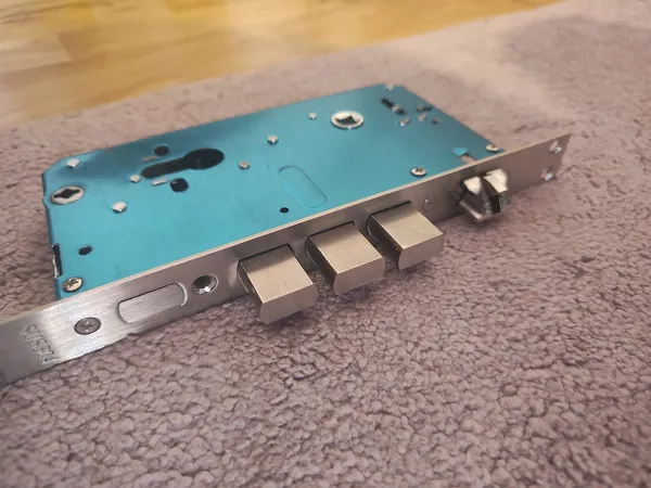 GMB ZIGBEE-SMART-LOCK-WD002 mehanicka brava Slika 4