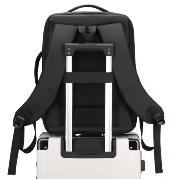 NCC-15-KLB017 Gembird Ranac za laptop 15,6/17inc 43x31x15(+5)cm USB konektor, 900g Slika 6