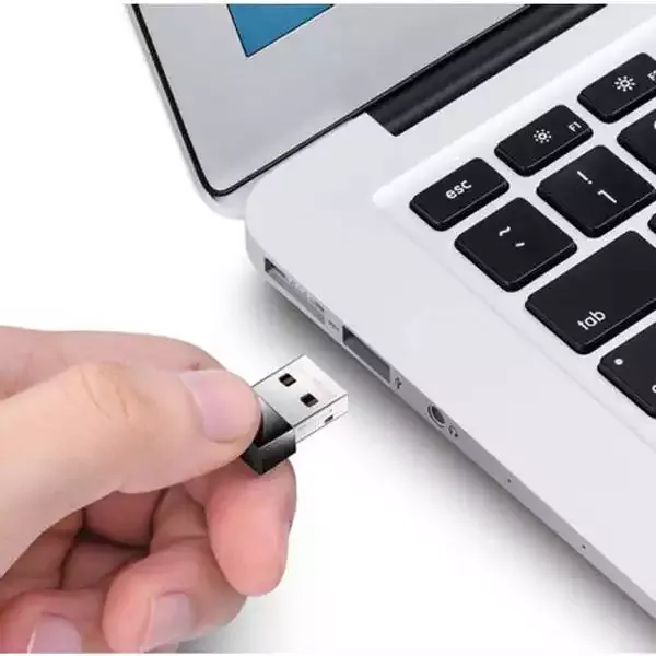 USB Wifi adapter Cudy WU650/AC650 Slika 2